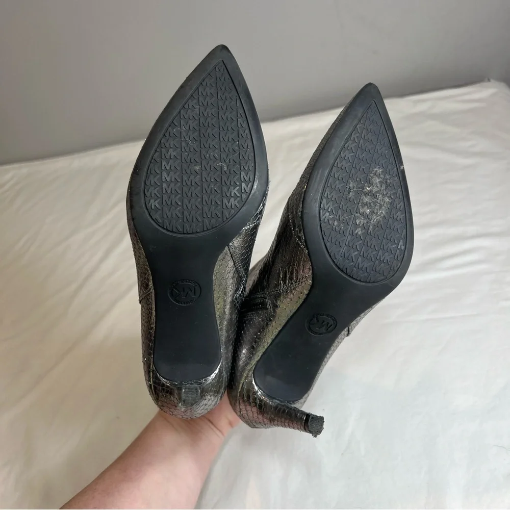 Michael Kors Dorothy flex mid heel side zip. Silver snake ankle boots size 6
